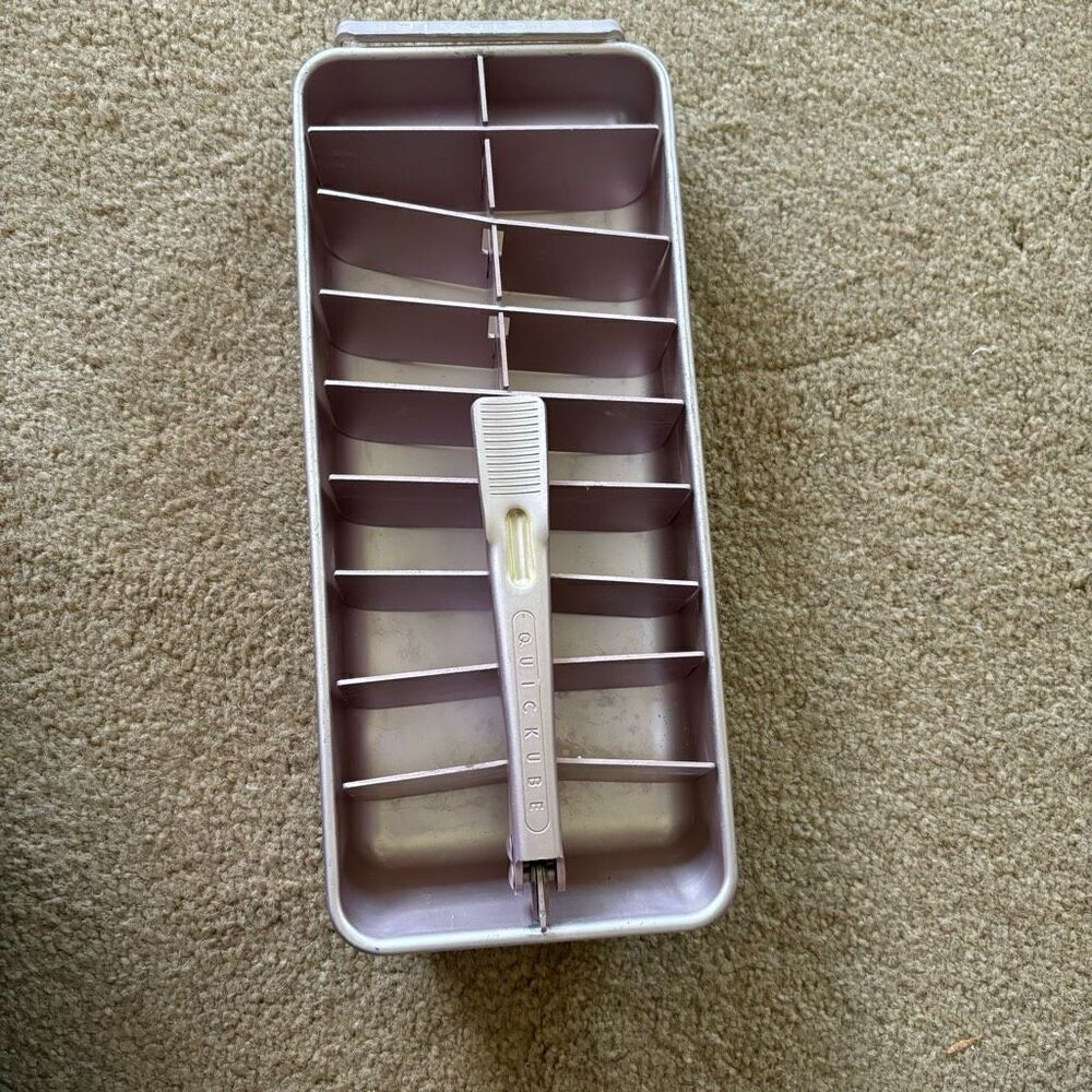 Frigidaire Quickube Vintage Ice Cube Tray